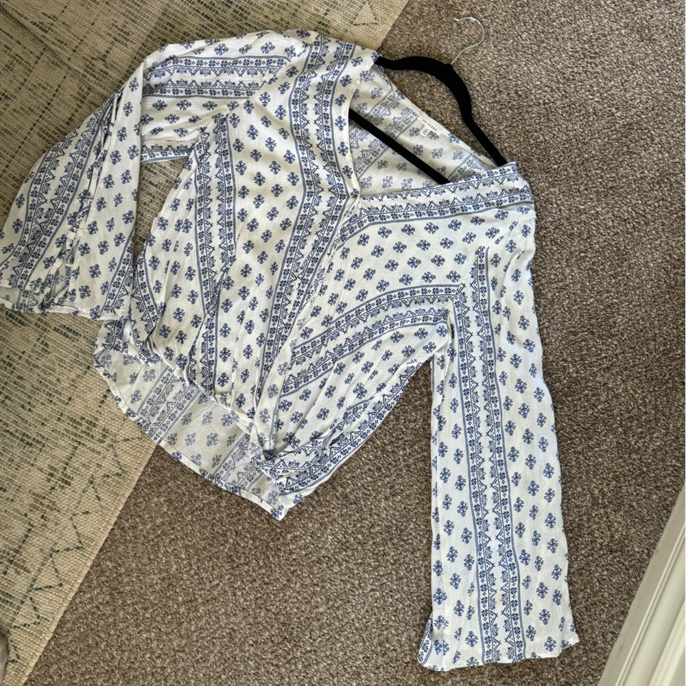 Women's Top